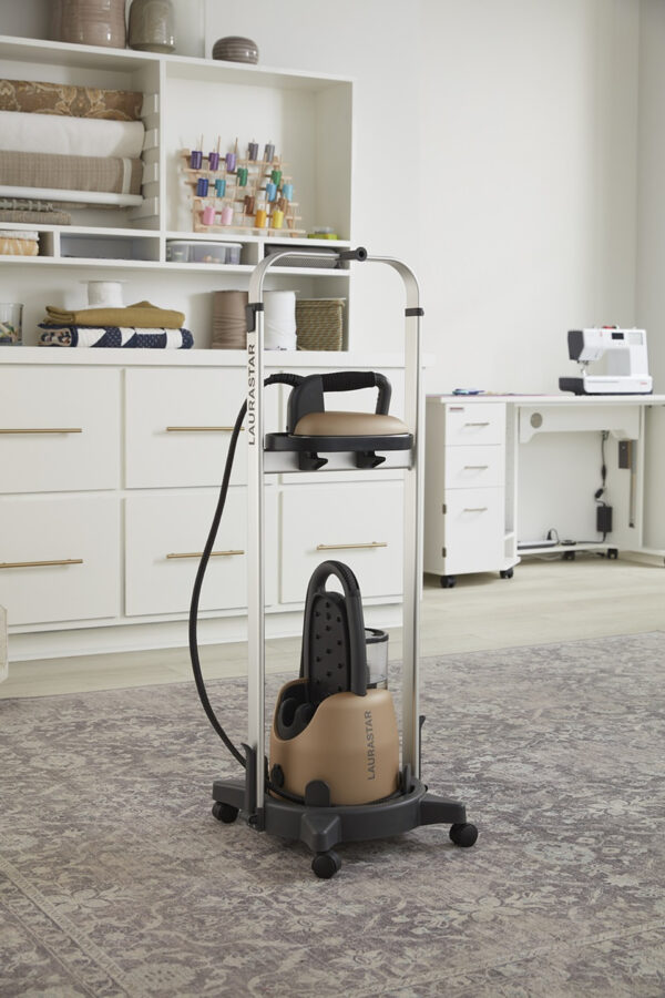 LAURASTAR LIFT XTRA 1980 ANNIVERSARY EDITION STEAM IRON - Image 2